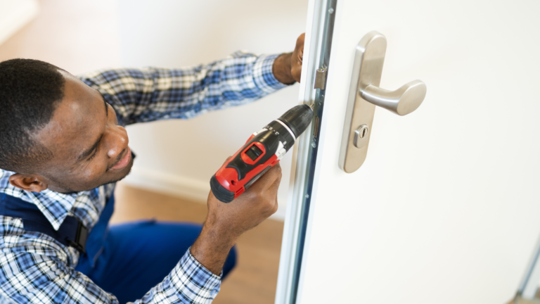 Premier Commercial Locksmith Services in Paramount, CA